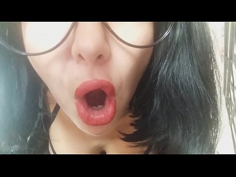 ❤️ מותק, אמך החורגת לא מרשה לך ללכת לבית הספר היום... אני צריך אותך יותר מדי... פורנו רוסי ב-iw.josporn-com.ru ❌❤